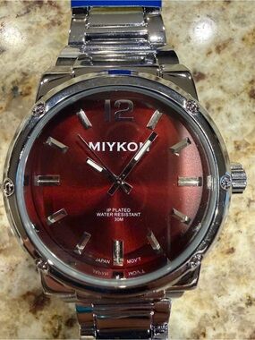 Miykon Men's Silver Stainless Steel Quartz Watch - Water-Resistant, Red Dial